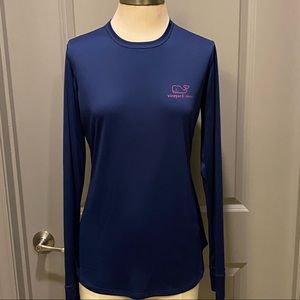 vineyard vines performance t-shirt